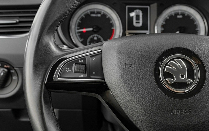 Skoda Octavia cena 61900 przebieg: 119534, rok produkcji 2019 z Niemodlin małe 704
